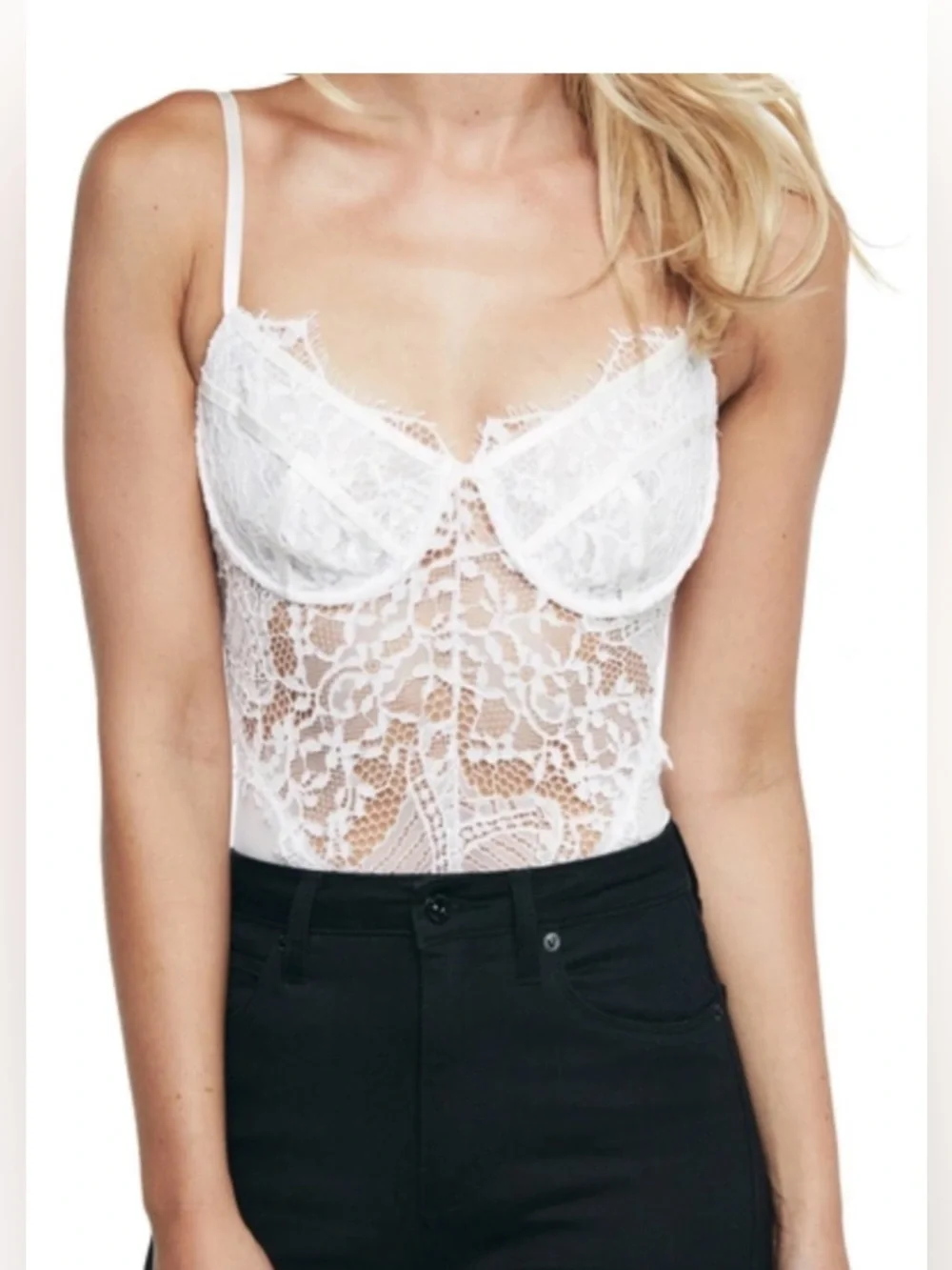 Bardot lace bodysuit - Picture 3 of 9